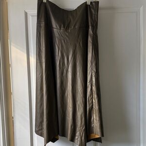7 For All Mankind Olive Green Asymmetrical Fake Leather Skirt - never worn Sz M